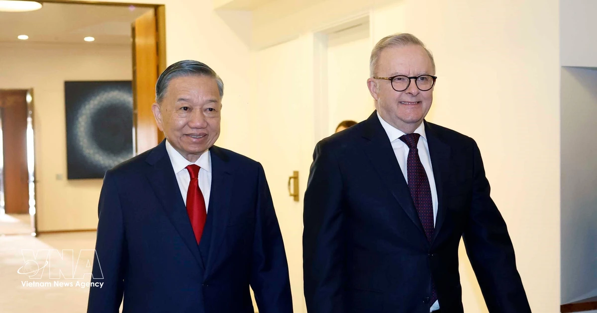 Top Vietnamese leader holds talks with Australian PM