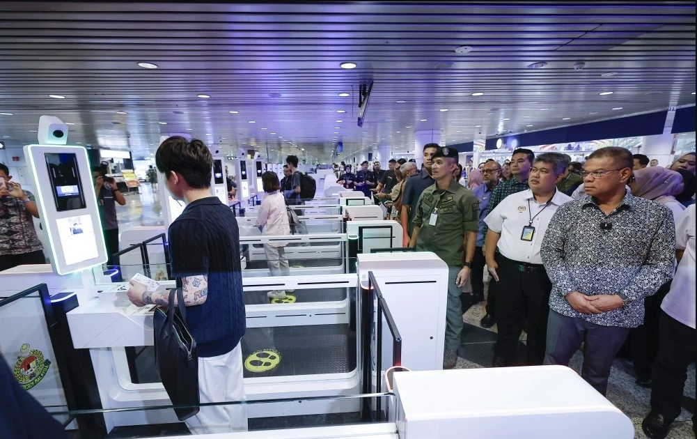 Malaysia applies technology to immigration management