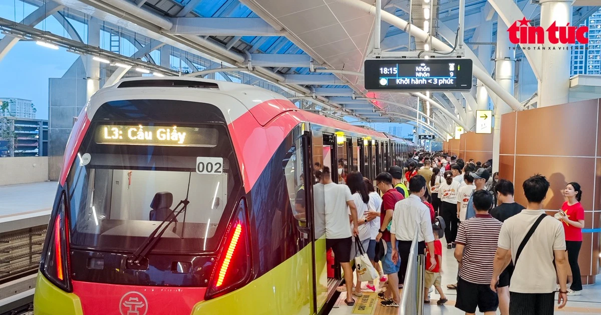 Hanoi metro ridership up over 32% during Tet