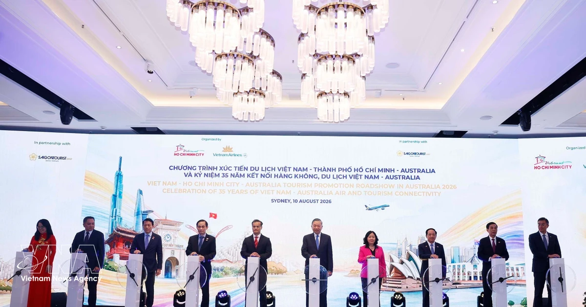 Top leader attends ceremony marking 35 years of Vietnam–Australia air, tourism connectivity