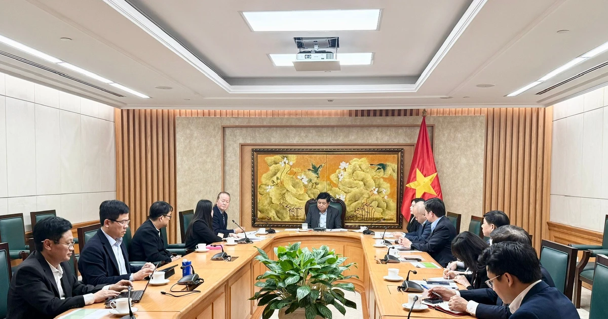 Vietnam seeks stronger sci-tech cooperation with international partners