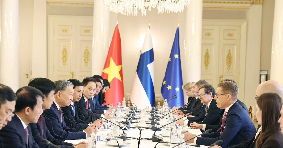 Vietnamese Party General Secretary holds talks with Finnish President in Helsinki