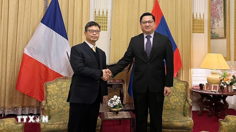 Lao ambassador underscores enduring Vietnam–Laos ties on Spring 2026 visit