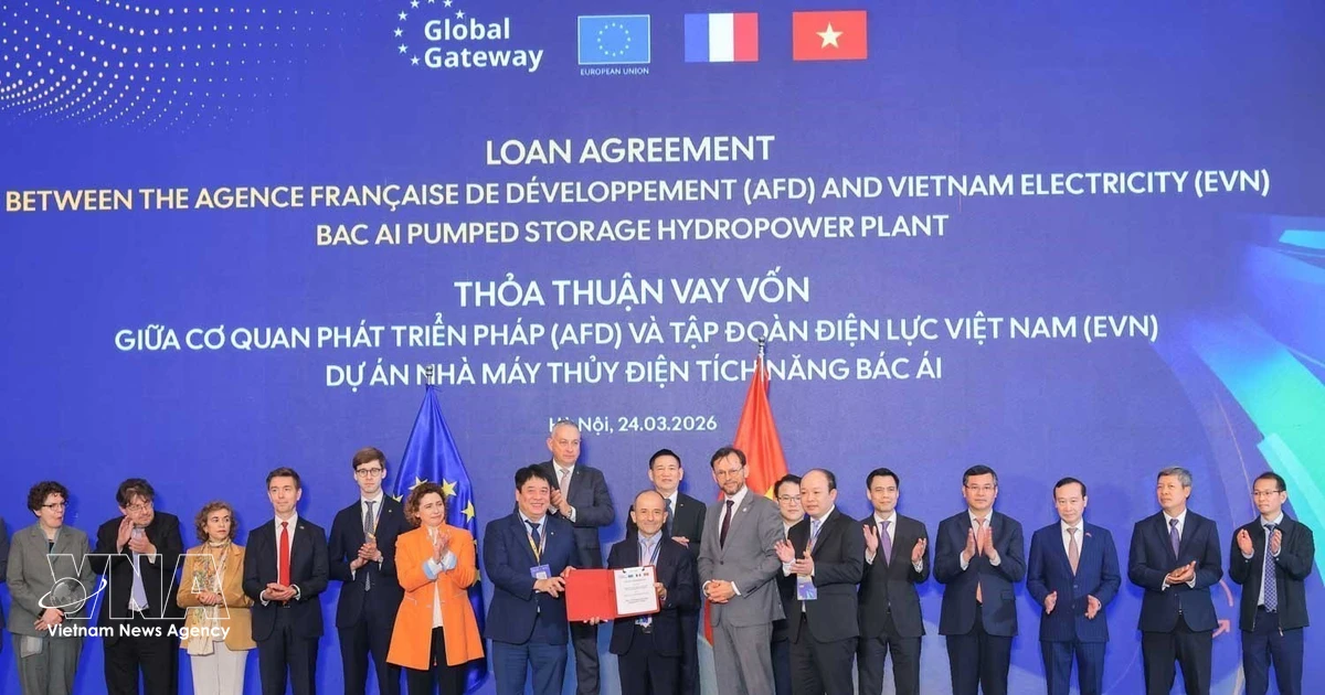 Vietnam's first pumped-storage hydropower project secures two int’l loan deals