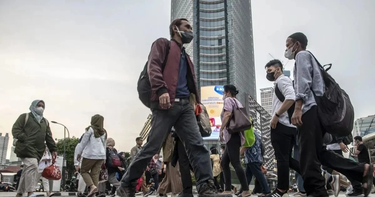 Indonesia reports strong job, investment growth