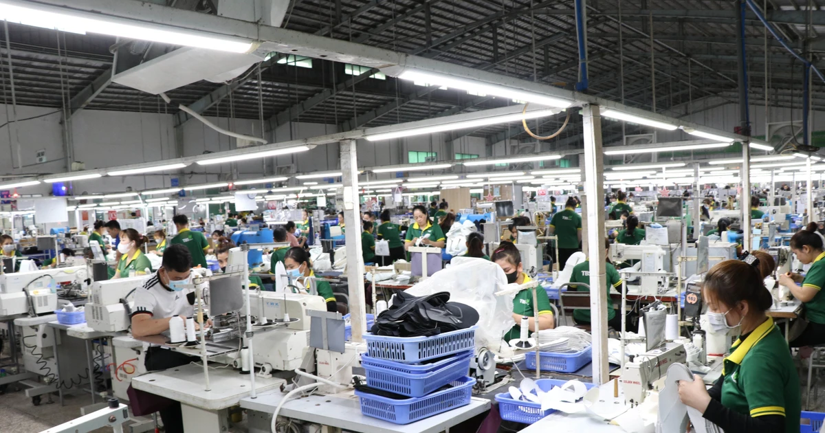 Registered business capital surges 63.6% in seven months