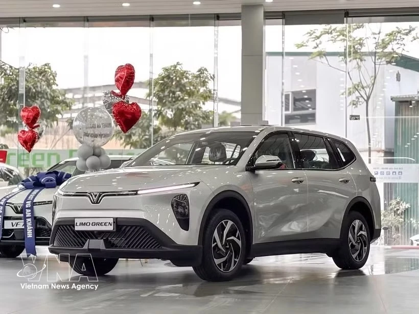 EV, hybrid boom drives Vietnam’s auto sales to double