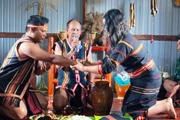 Traditional Jrai engagement ceremony re-enacted in Gia Lai