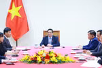 Vietnamese Prime Minister holds phone talks with Australian counterpart