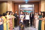 Party General Secretary To Lam’s spouse, Ngo Phuong Ly, meets with Vietnamese brides in Seoul on August 10. (Photo: VNA)