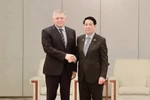 State President Luong Cuong (L) meets with Slovak Prime Minister Robert Fico on September 3. (Photo: VNA) 