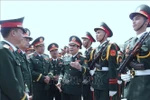 General Nguyen Tan Cuong, Chief of the General Staff of the Vietnam People's Army and Deputy Minister of National Defence, inspects the training. (Photo: VNA)