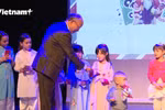 Vietnamese students in France celebrate Tet and cultural traditions 