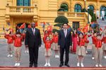 State President Luong Cuong holds talks with South African leader