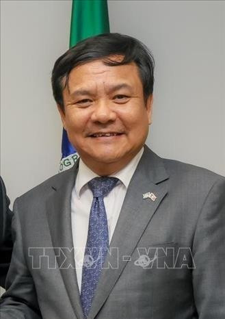 vietnamese-ambassador-to-brazil-bui-van-nghi.jpg