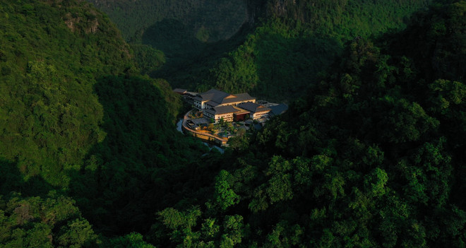 hilton-quang-hanh-onsen-resort.jpg