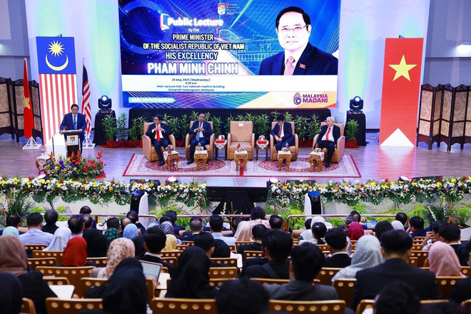pham-minh-chinh-2.jpg