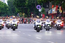 Spectacular motorbike stunts, brass band highlight ‘Peaceful Day’ in Hanoi