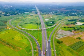 Proposal to launch HCM City–Long Thanh expressway expansion as an urgent project