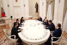 Party leader’s special envoy meets with Russian President