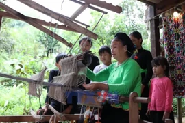 Tay ethnic people strive to preserve cultural quintessence