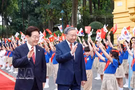 Weekly highlights: RoK President pays state visit to Vietnam