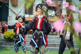 Dao Tien people’s traditional attire in Thanh Hoa province