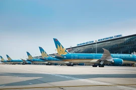 Vietnam Airlines honoured in Top 10 ESG companies in logistics sector