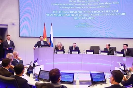 Prime Minister Pham Minh Chinh visits leading Russian university