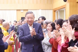 Party leader outlines strategic directions in meeting with Hanoi voters