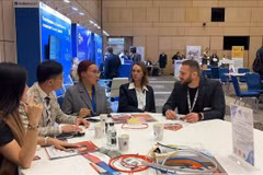 Representatives from Vietnamese and Russian companies at the networking session in Moscow on September 19. (Photo: VNA)
