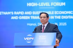 Prime Minister Pham Minh Chinh speaks at the high-level plenary session of the Vietnam Economy in 2025 and Prospects in 2026 Forum (VEPF) in Hanoi on December 16. (Photo: VNA)