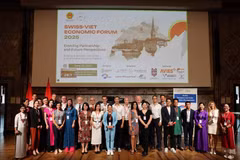 Secretary-General Rachel Nguyen Isenschmid (in pink). (Photo: VNA)
