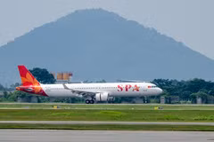 Tickets go on sale on October 16, with one-way fares starting from 2,619,000 VND (about 100 USD) (Photo: Sun Group)
