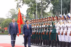 General Secretary of the Communist Party of Vietnam (CPV) Central Committee and President To Lam chairs the official welcome ceremony for Myanmar President Min Aung Hlaing in Hanoi on September 5, 2026. (Photo: VNA) 
