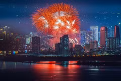 The modern beauty of Da Nang city during a spectacular fireworks night. (Photo: Tran Ngoc Tien)