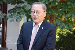 Zhang Jianguo, former Director-General of the Western Europe Department under the International Liaison Department of the Communist Party of China Central Committee, and Secretary-General of China’s Charhar Institute (Photo: VNA)