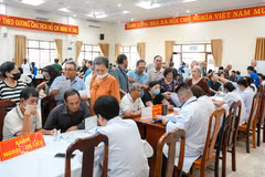 Gallery - Binh Dan Hospital sets Vietnam record with 4,278 robotic surgeries - image 3