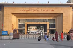 Border guards ensure smooth crossings ahead of Vietnam-China friendship exchange