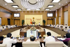 A view of the fifth session of the National Assembly Standing Committee on August 17 (Photo: VNA)