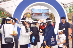 Young locals explore Co Loa Citadel in digital space (Photo: nhandan.vn)