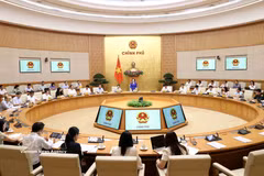 Deputy Prime Minister Pham Thi Thanh Tra chairs the meeting of the State Steering Committee for Tourism on September 28 (Photo: VNA)