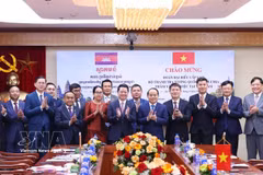 Officials at the talks between the Government Inspectorate of Vietnam and the Cambodian Ministry of Inspection in Hanoi on September 28, 2026 (Photo: VNA)