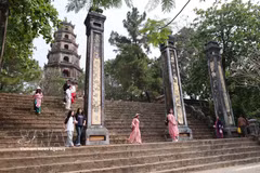 Tourists visiting Hue city often choose temples, pagodas and spiritual tourism, with tranquil experiences emerging as a key tourism trend in the city (Photo: VNA)