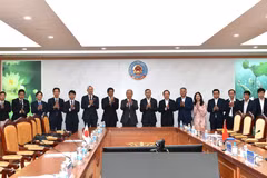 Officials of the Vietnamese Ministry of Finance and the Japan International Cooperation Agency (JICA) at the meeting in Hanoi (Photo: Ministry of Finance)
