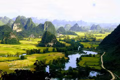 Ngoc Con Valley in Dinh Phong commune, Cao Bang province (Photo: VNA)