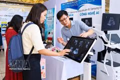 At a medical exhibition in Can Tho City on September 18. (Photo: VNA) 