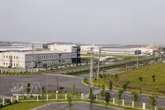 Hung Yen focuses on developing eco-industrial and smart industrial parks that meet Net-Zero standards, featuring circular waste treatment infrastructure, renewable energy usage, and guaranteed environmental buffer zones. (Photo: VNA)