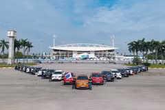 For the second consecutive year, VinFast has led the Vietnamese automotive market, with a record sales figure of 175,099 vehicles in 2025. (Photo: VNA)