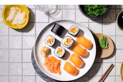 Sushi and sashimi, icons of Japanese cuisine, prepared using fresh Norwegian salmon. (Photos courtesy of NSC)